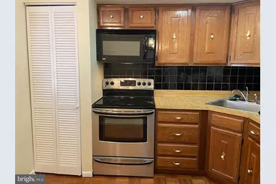 230 Glen Place #230, Elkins Park, PA 19027 - Photo 7