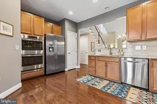 106 Shire Dr, Norristown, PA 19403 - Photo 11