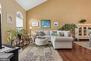 106 Shire Dr, Norristown, PA 19403 - Photo 5