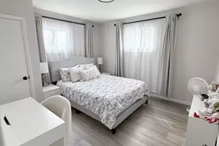 1427 St Charles Pl, Abington, PA 19001 - Photo 13