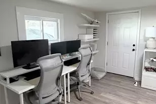 1427 St Charles Pl, Abington, PA 19001 - Photo 9