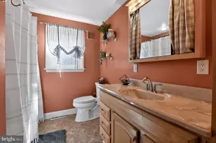 548 Belmont St, Pottstown, PA 19464 - Photo 13