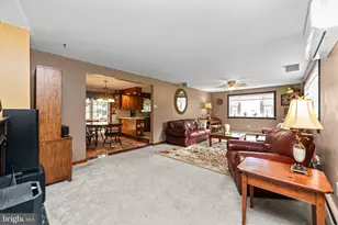 1030 Walt Rd, Pennsburg, PA 18073 - Photo 11
