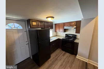 134 W Airy Street, Norristown, PA 19401 - Photo 3