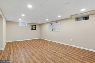 898 Crestline Dr, Blue Bell, PA 19422 - Photo 29