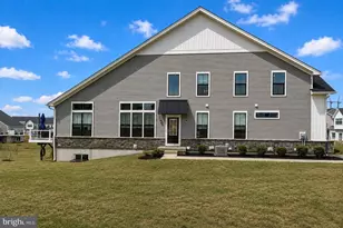 34 Tamarack Cir, Eagleville, PA 19403 - Photo 1