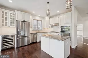 2133 Julia Dr, Conshohocken, PA 19428 - Photo 9