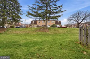 24 Kearney Dr, North Wales, PA 19454 - Photo 19