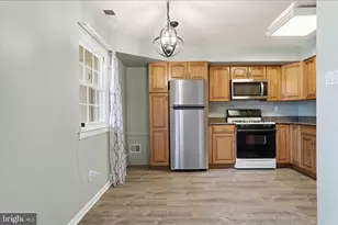 24 Kearney Dr, North Wales, PA 19454 - Photo 13