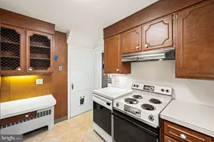 241 W King St, Pottstown, PA 19464 - Photo 11