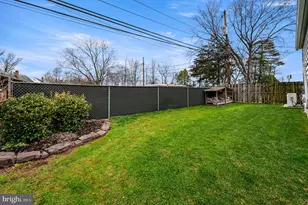 241 W King St, Pottstown, PA 19464 - Photo 25