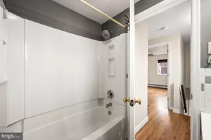 241 W King St, Pottstown, PA 19464 - Photo 17