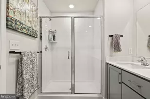 3 Continental Wy, Bridgeport, PA 19405 - Photo 17