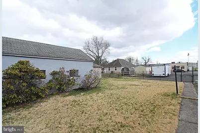 20 E Howard Street, Stowe, PA 19464 - Photo 17