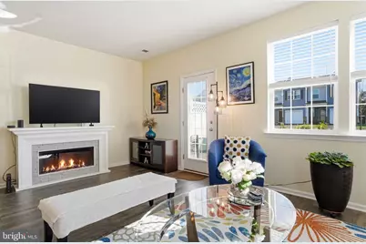 876 Still Waters Lane, Pennsburg, PA 18073 - Photo 5