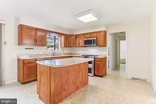 1 Saljon Ct, Ambler, PA 19002 - Photo 23