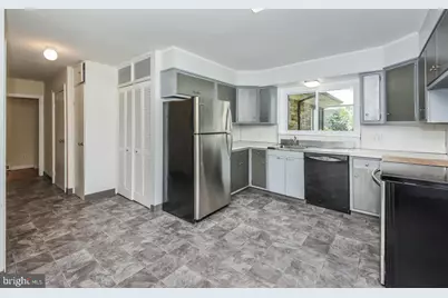 8104 Heacock Lane, Wyncote, PA 19095 - Photo 7