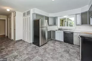 8104 Heacock Ln, Wyncote, PA 19095 - Photo 7