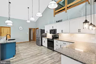 213 Cross Rd, Gilbertsville, PA 19525 - Photo 17