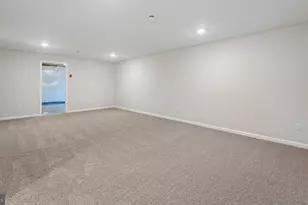 3037 Martha Wy, Pennsburg, PA 18073 - Photo 35