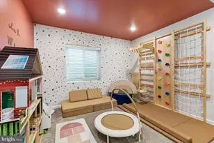 619 America Dr, Horsham, PA 19044 - Photo 31