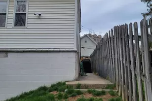 505 Apple St, Conshohocken, PA 19428 - Photo 47