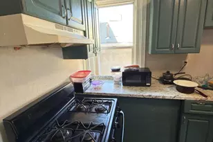 21 W Chestnut St, Norristown, PA 19401 - Photo 9