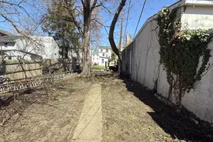 21 W Chestnut St, Norristown, PA 19401 - Photo 13