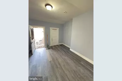 21 W Chestnut Street, Norristown, PA 19401 - Photo 5