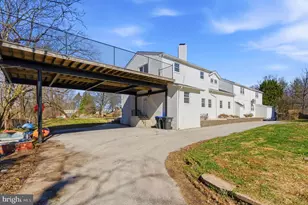 146 Walnut St, Mont Clare, PA 19453 - Photo 9