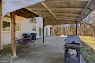 146 Walnut St, Mont Clare, PA 19453 - Photo 5