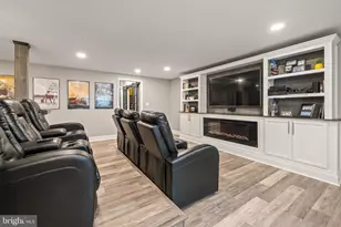 2133 Bridgeport Ave, Pennsburg, PA 18073 - Photo 41