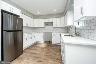 1146 Valley Stream Dr, Perkiomenville, PA 18074 - Photo 9