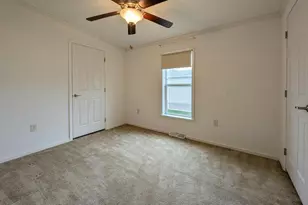 22 Holiday Ave, Hatfield, PA 19440 - Photo 15