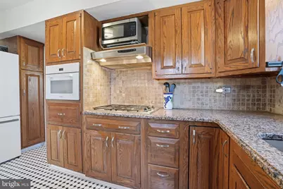 7791 Spring Avenue, Elkins Park, PA 19027 - Photo 9