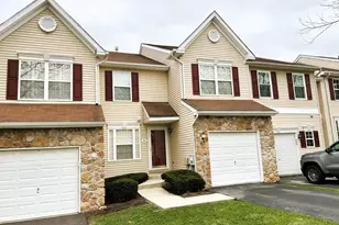 981 Katie Cir, Royersford, PA 19468 - Photo 3