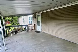 910 Lakeview Dr, Green Lane, PA 18054 - Photo 3
