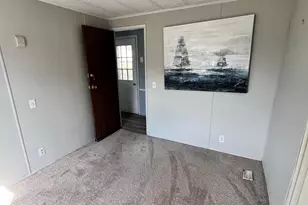 910 Lakeview Dr, Green Lane, PA 18054 - Photo 15