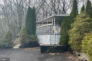 910 Lakeview Dr, Green Lane, PA 18054 - Photo 21