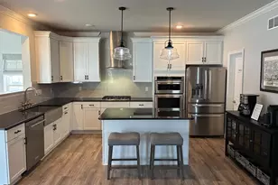 1010 Bayberry Dr, Pennsburg, PA 18073 - Photo 5