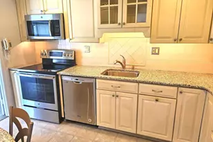 601 Montgomery Ave, Bryn Mawr, PA 19010 - Photo 9