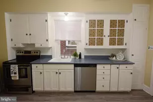 218 E Broad St, Souderton, PA 18964 - Photo 17