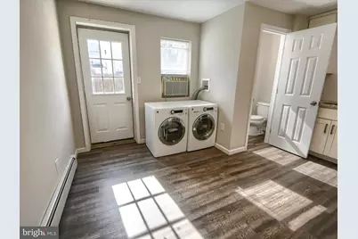 24 W Front Street, Bridgeport, PA 19405 - Photo 7