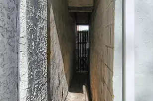 24 W Front St, Bridgeport, PA 19405 - Photo 27