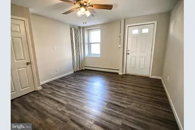 24 W Front Street, Bridgeport, PA 19405 - Photo 5