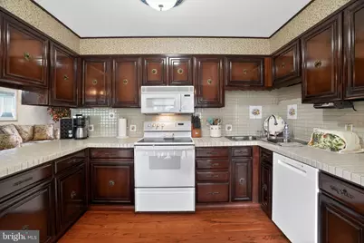 1000 Brookwood Drive, Pottstown, PA 19464 - Photo 11