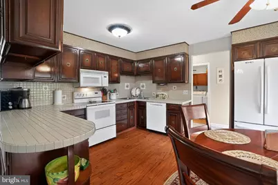 1000 Brookwood Drive, Pottstown, PA 19464 - Photo 13