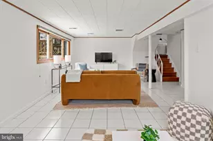 627 Wayland Rd, Plymouth Meeting, PA 19462 - Photo 15