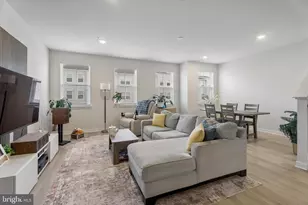 46 Continental Wy, Bridgeport, PA 19405 - Photo 3