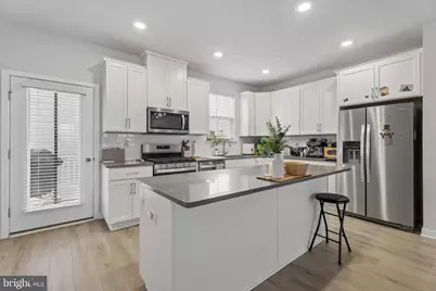 46 Continental Way, Bridgeport, PA 19405 - Photo 9